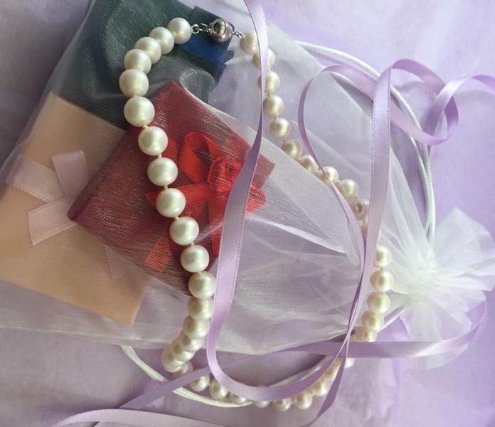 Pearls for weddings