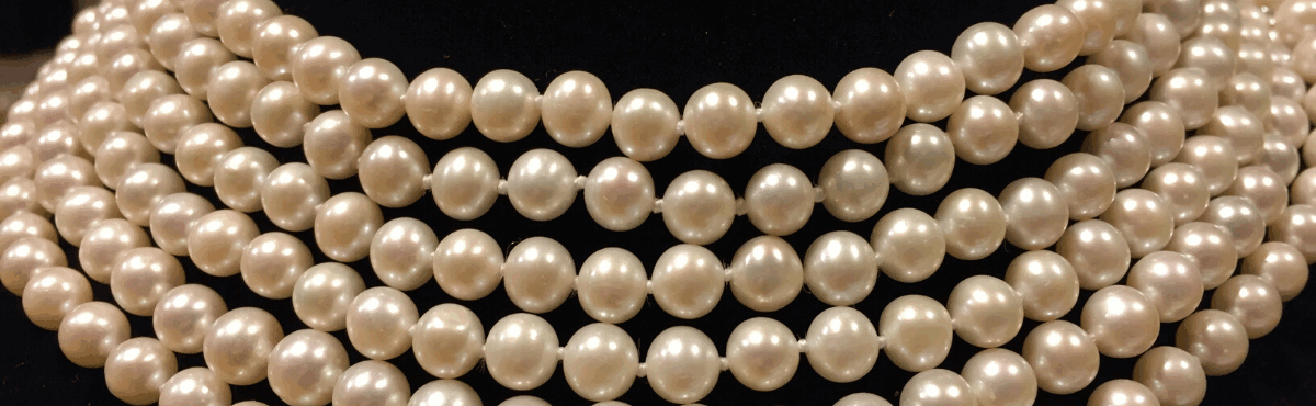 Pearl necklace