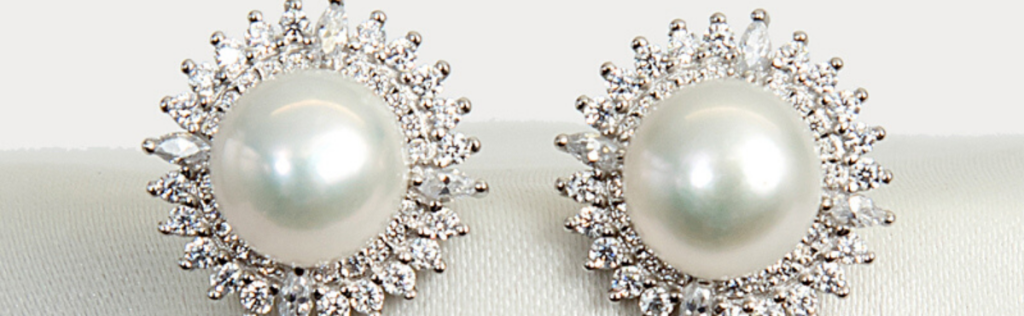 Pearl earrings