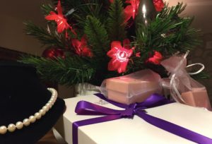 Christmas pearls