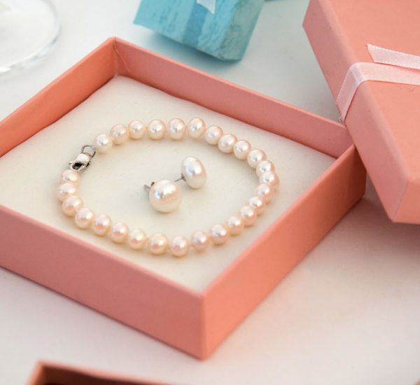 I love Pearls