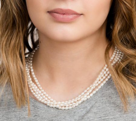 Rice pearl necklace